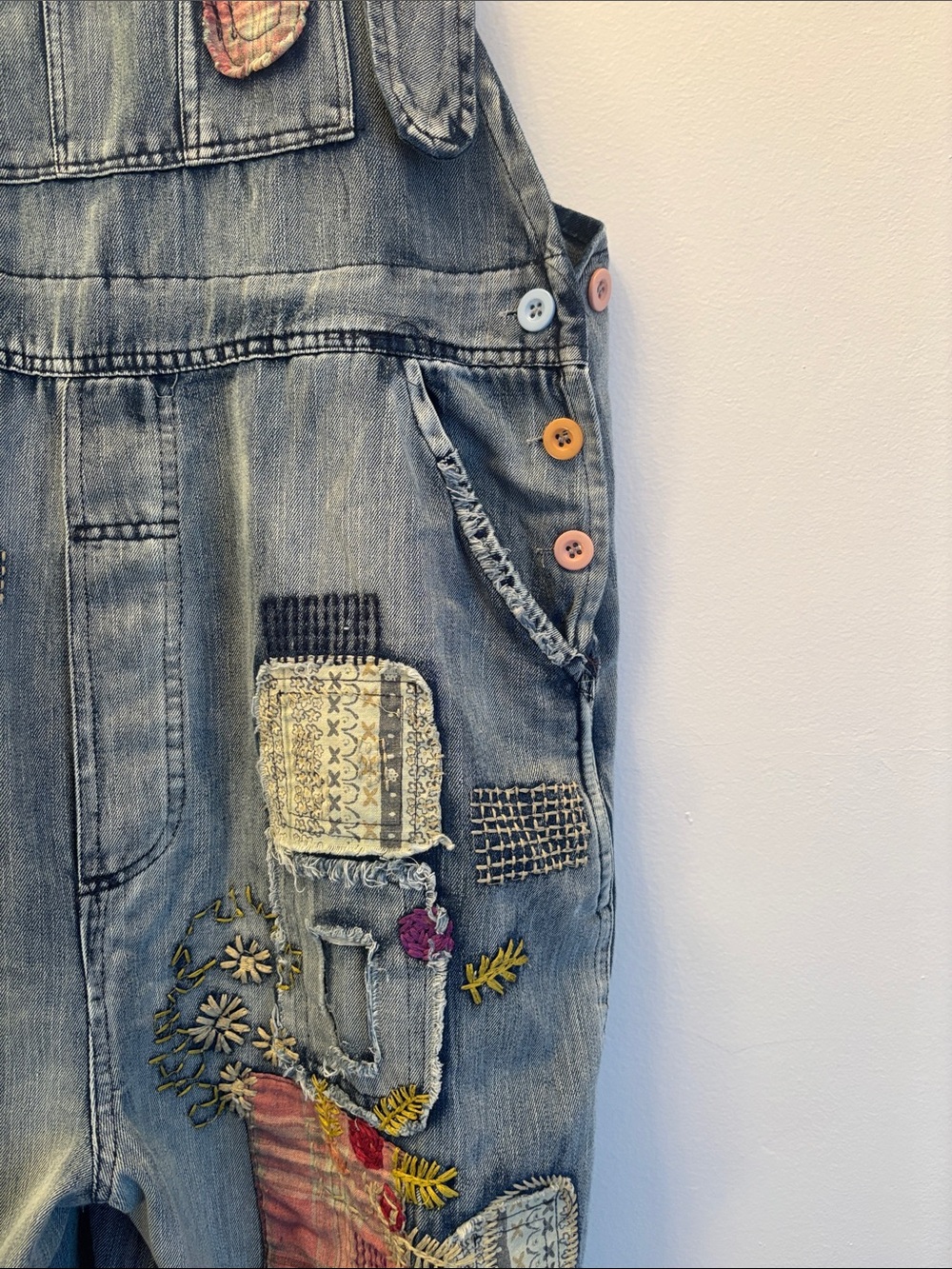 Blue Velvet | Light Blue Embroidered Denim One-Piece Overalls Sz M - Picture 12 of 17